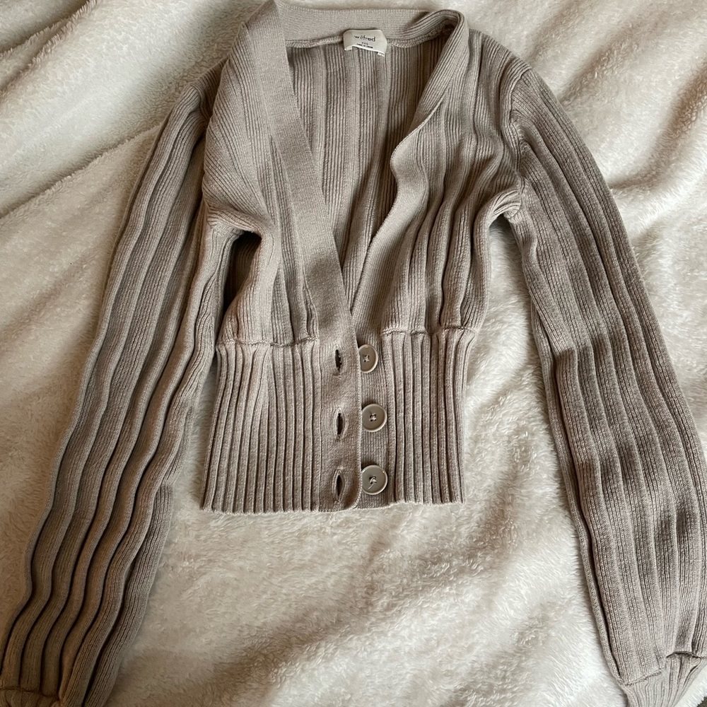 Aritzia Wilfred Cropped Cardigan